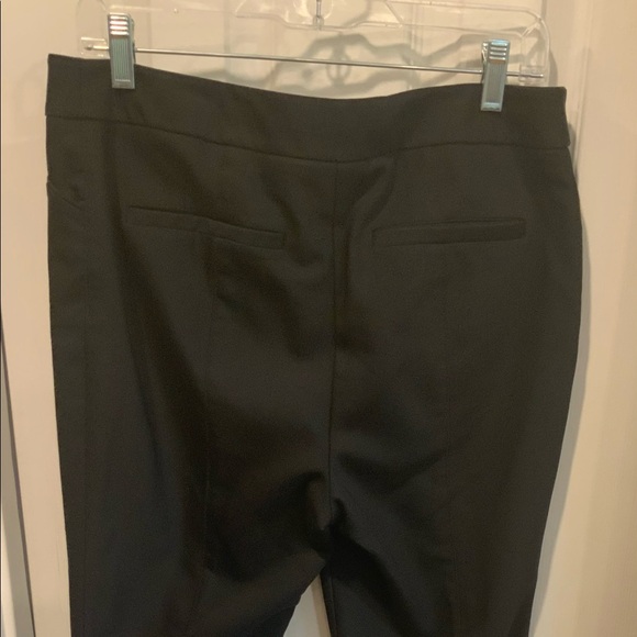 Chico’s So Slimming Sz 0.5 Regular (Sz 6) Black Dress Pants - 4 pockets - Picture 3 of 8